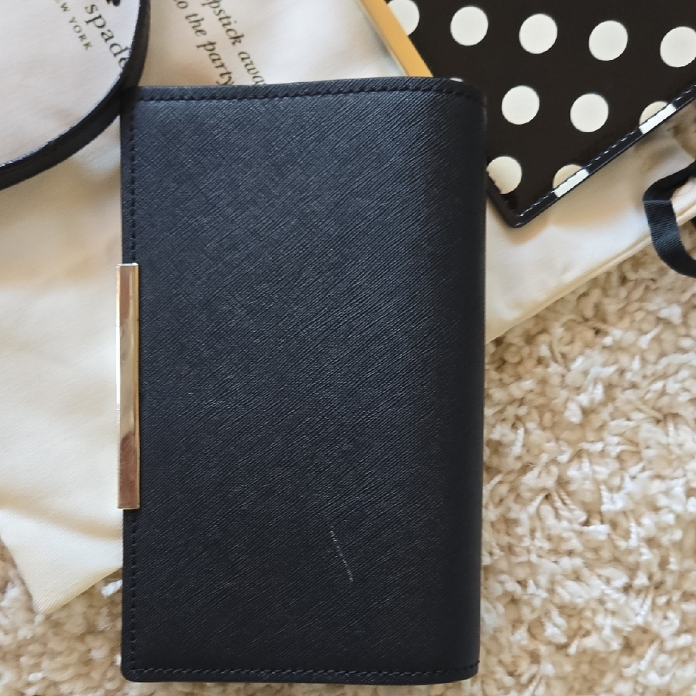 Kate Spade Black Crossbody Bag with Two (2) Extra Flaps. - Picture 7 of 9